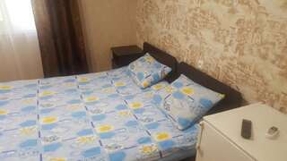 Гостевой дом Guest house on Sosnalieva 12 Гагра Трехместный номер с основными удобствами-15